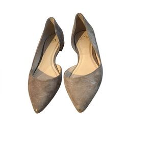 MARC FISHER Amra Metallic Taupe/pewter silver flats EUC worn once